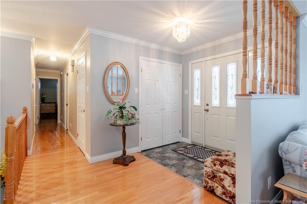 32 Barbara Crt, Fredericton, NB