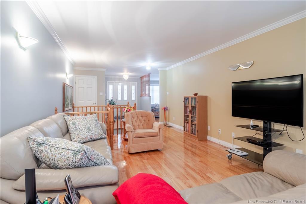 32 Barbara Crt, Fredericton, NB