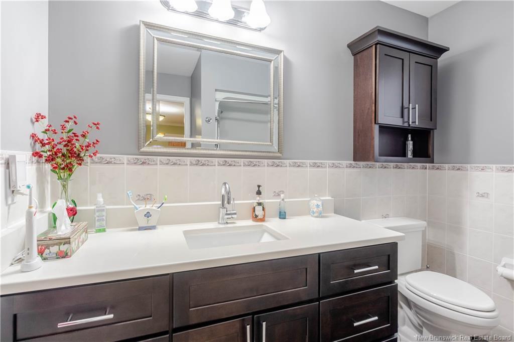 32 Barbara Crt, Fredericton, NB