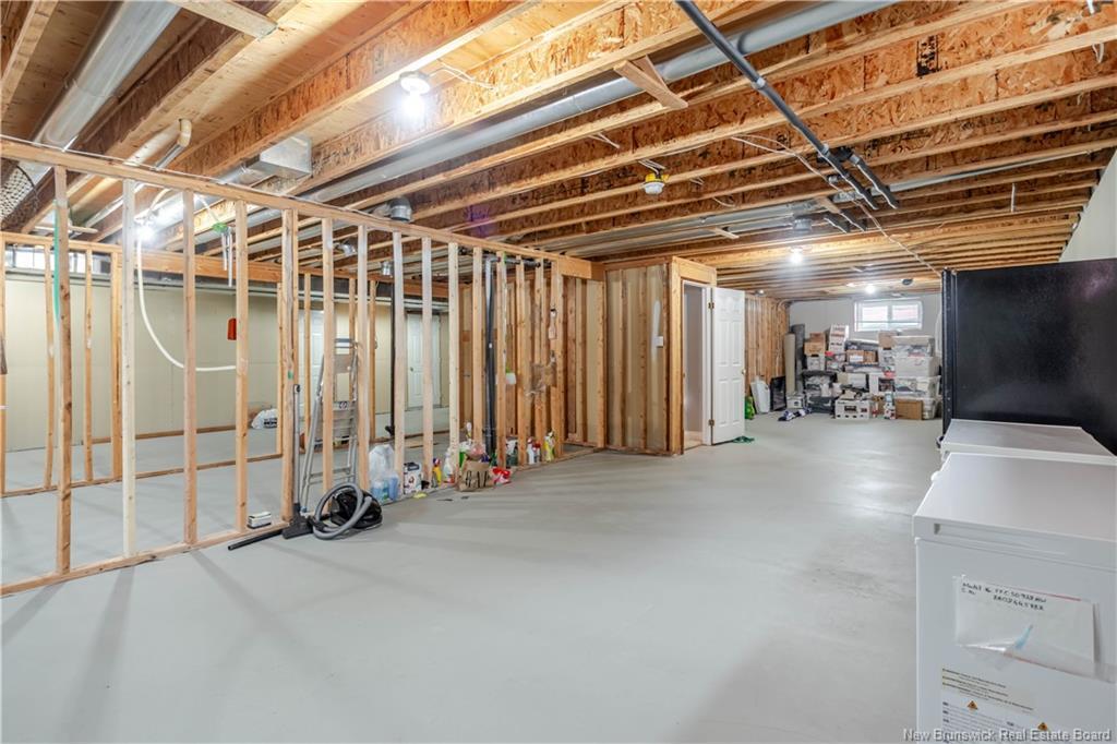 32 Barbara Crt, Fredericton, NB