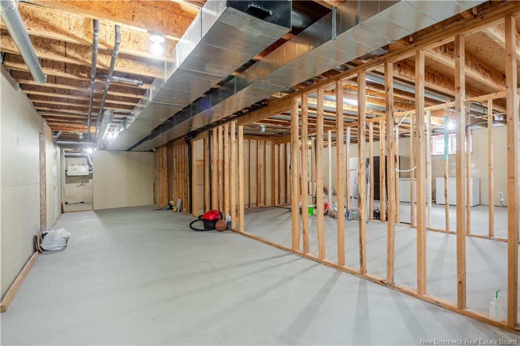 32 Barbara Crt, Fredericton, NB