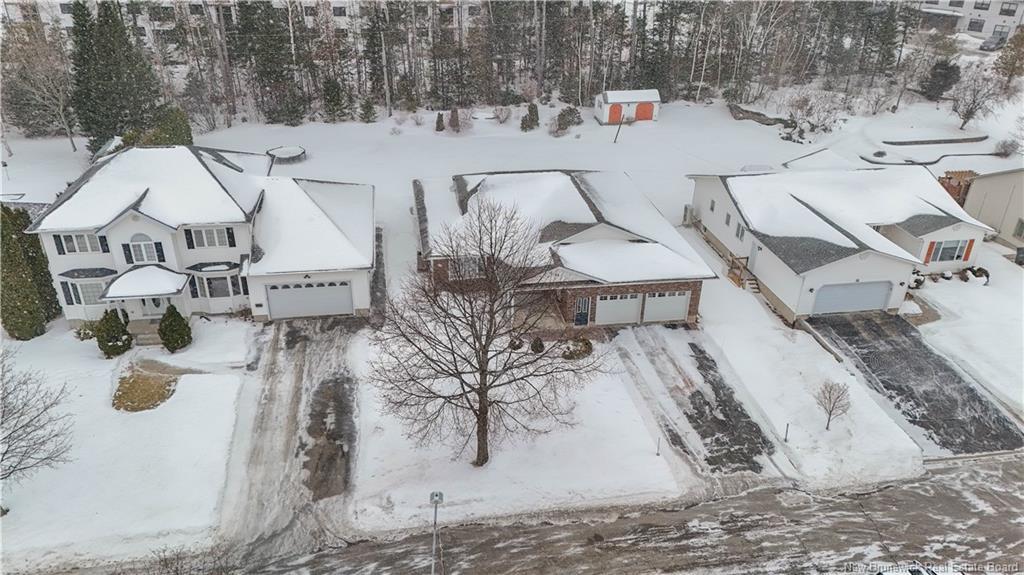 32 Barbara Crt, Fredericton, NB
