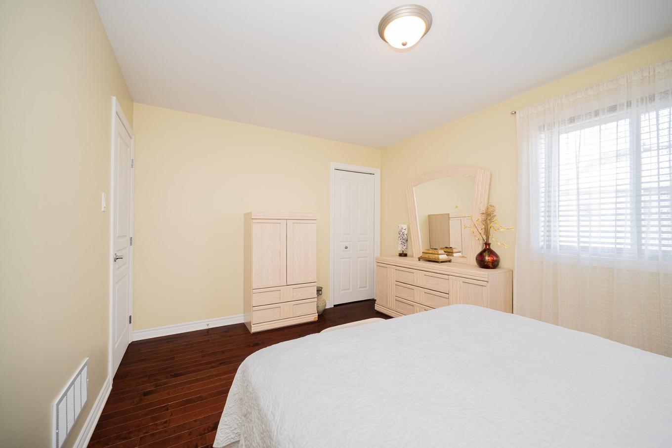 Bedroom - 4665 Rue Gaston-Chapleau, Laval (Chomedey), QC - Indoor Photo Showing Bedroom
