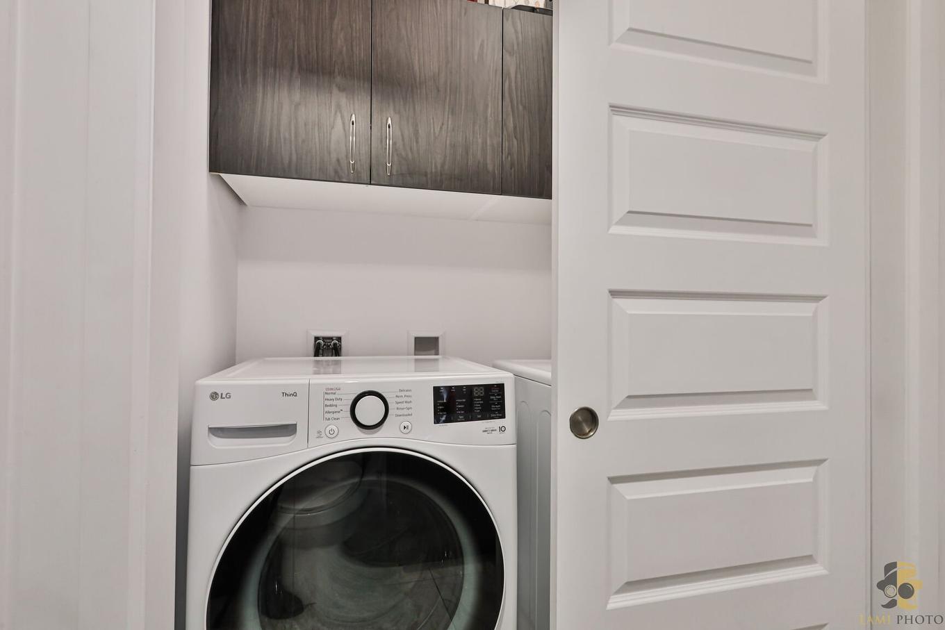 Laundry room - 3-116 Rue Bruno-Dion, Blainville, QC - Indoor Photo Showing Laundry Room