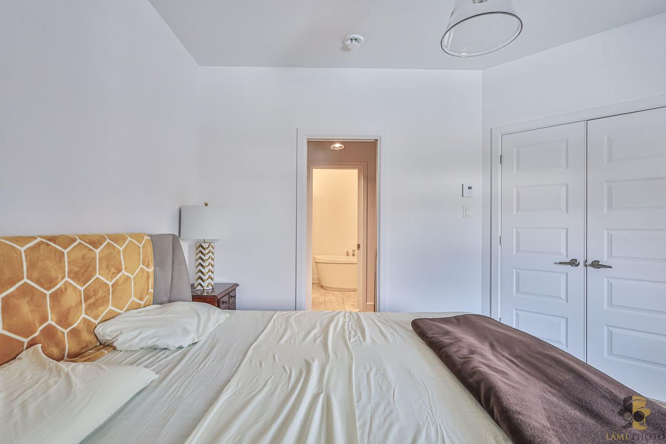 Primary bedroom - 3-116 Rue Bruno-Dion, Blainville, QC - Indoor Photo Showing Bedroom