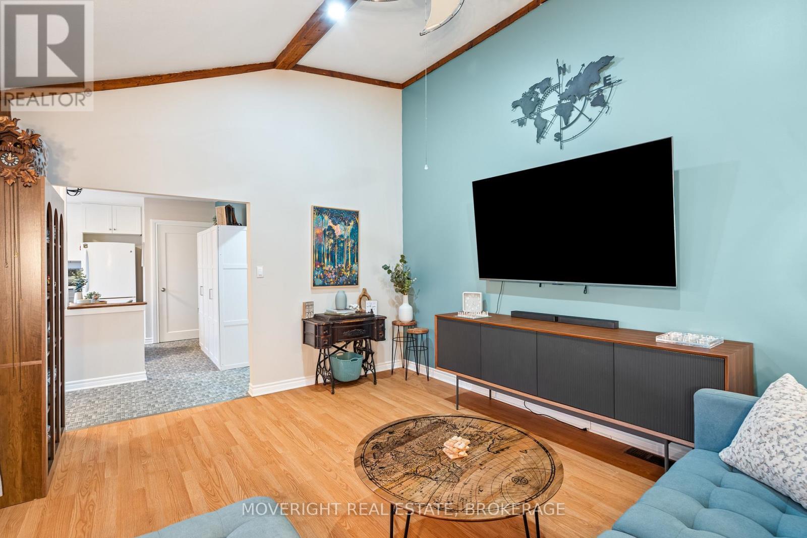 618 Lincoln Street, Welland (Lincoln/Crowland), ON - Indoor