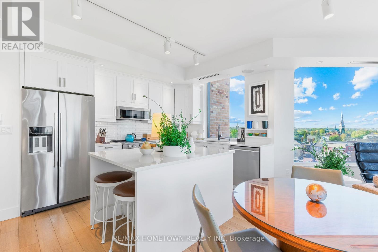 1205 - 15 St Andrew Street, Brockville, ON - Indoor