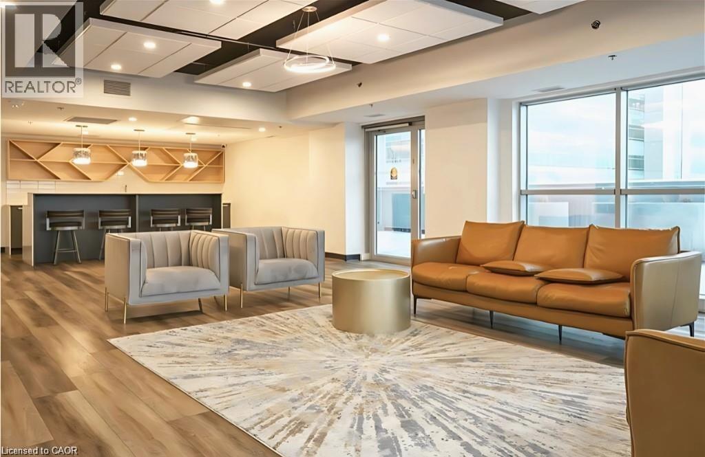 60 Frederick Street Unit# 2805, Kitchener, ON - Indoor Photo Showing Living Room