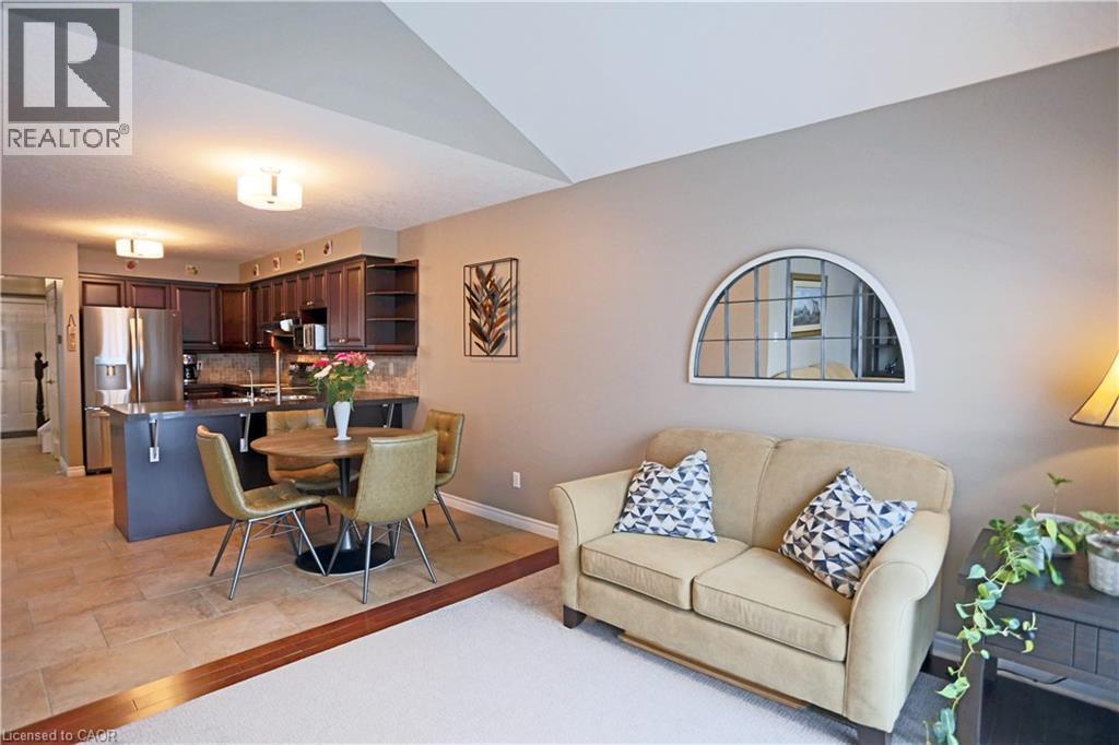 7 Gibb Street, Cambridge, ON - Indoor