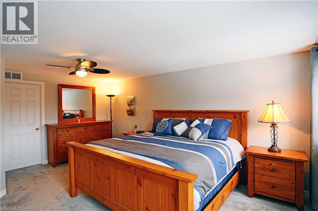 7 Gibb Street, Cambridge, ON - Indoor Photo Showing Bedroom