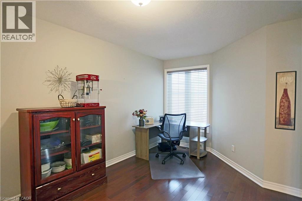 7 Gibb Street, Cambridge, ON - Indoor Photo Showing Office