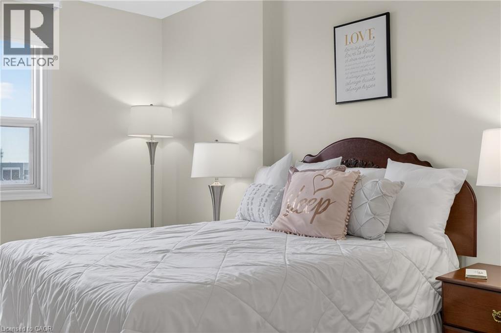 Primary Bedroom - 200 Jamieson Parkway Unit# 606, Cambridge, ON - Indoor Photo Showing Bedroom