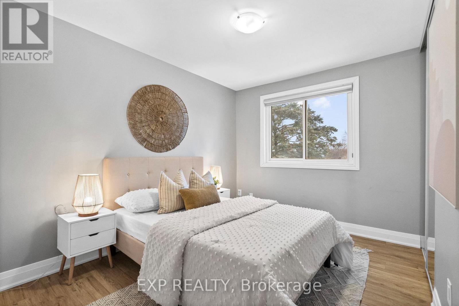 641 Woodward Avenue, Milton, ON - Indoor Photo Showing Bedroom