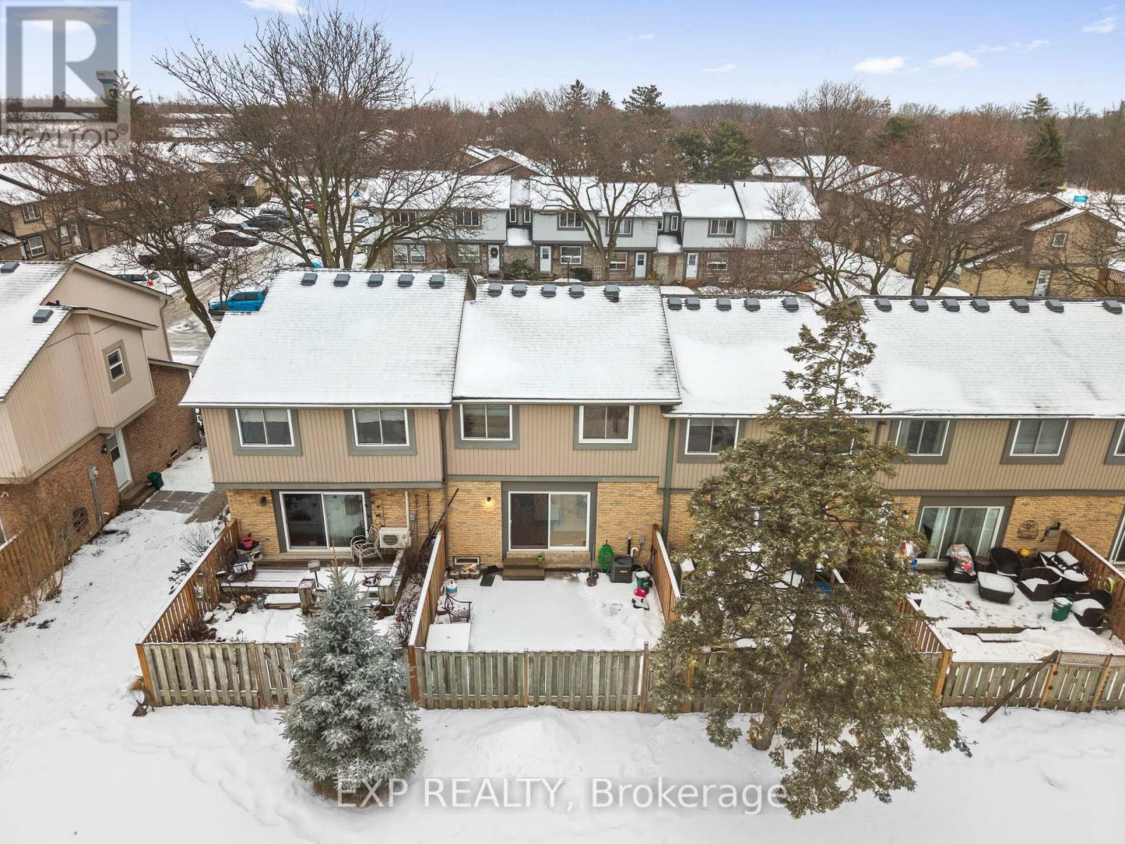 641 Woodward Avenue, Milton, ON - Outdoor