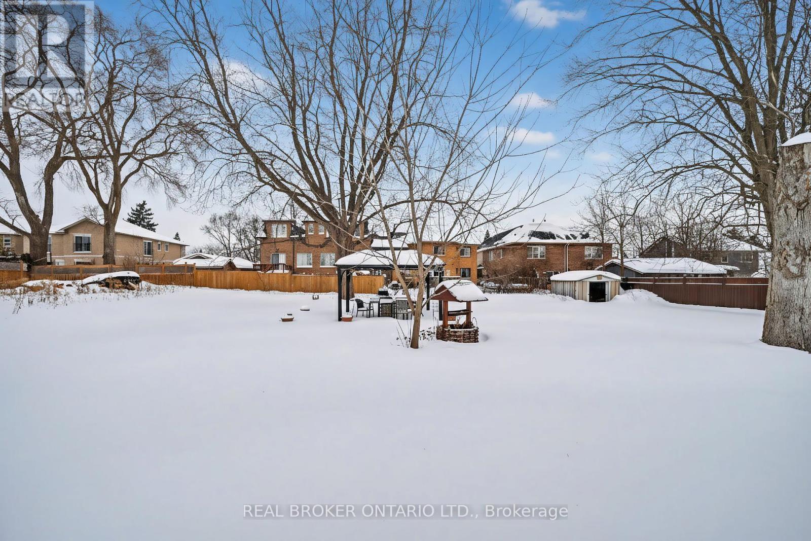 1069 Roosevelt Road, Mississauga, ON - Outdoor