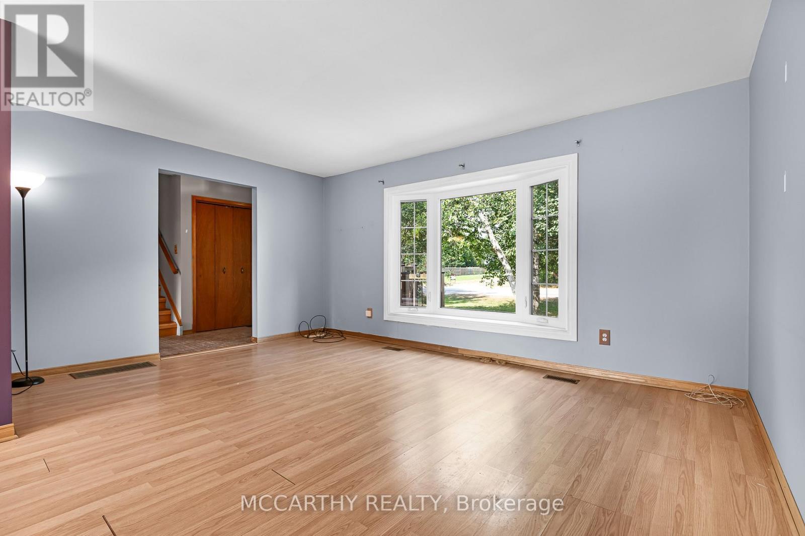 380 Main Street W, Southgate, ON - Indoor Photo Showing Other Room