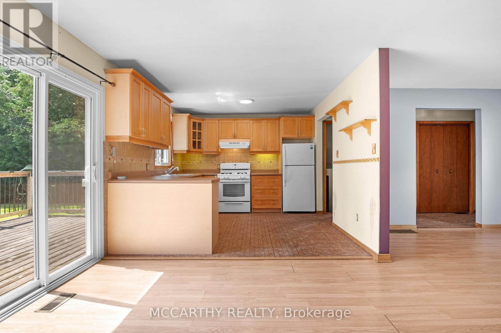 380 Main Street W, Southgate, ON - Indoor Photo Showing Kitchen