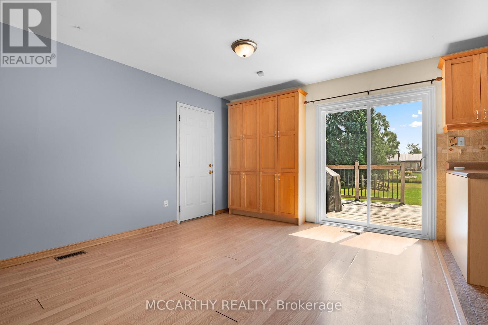 380 Main Street W, Southgate, ON - Indoor Photo Showing Other Room