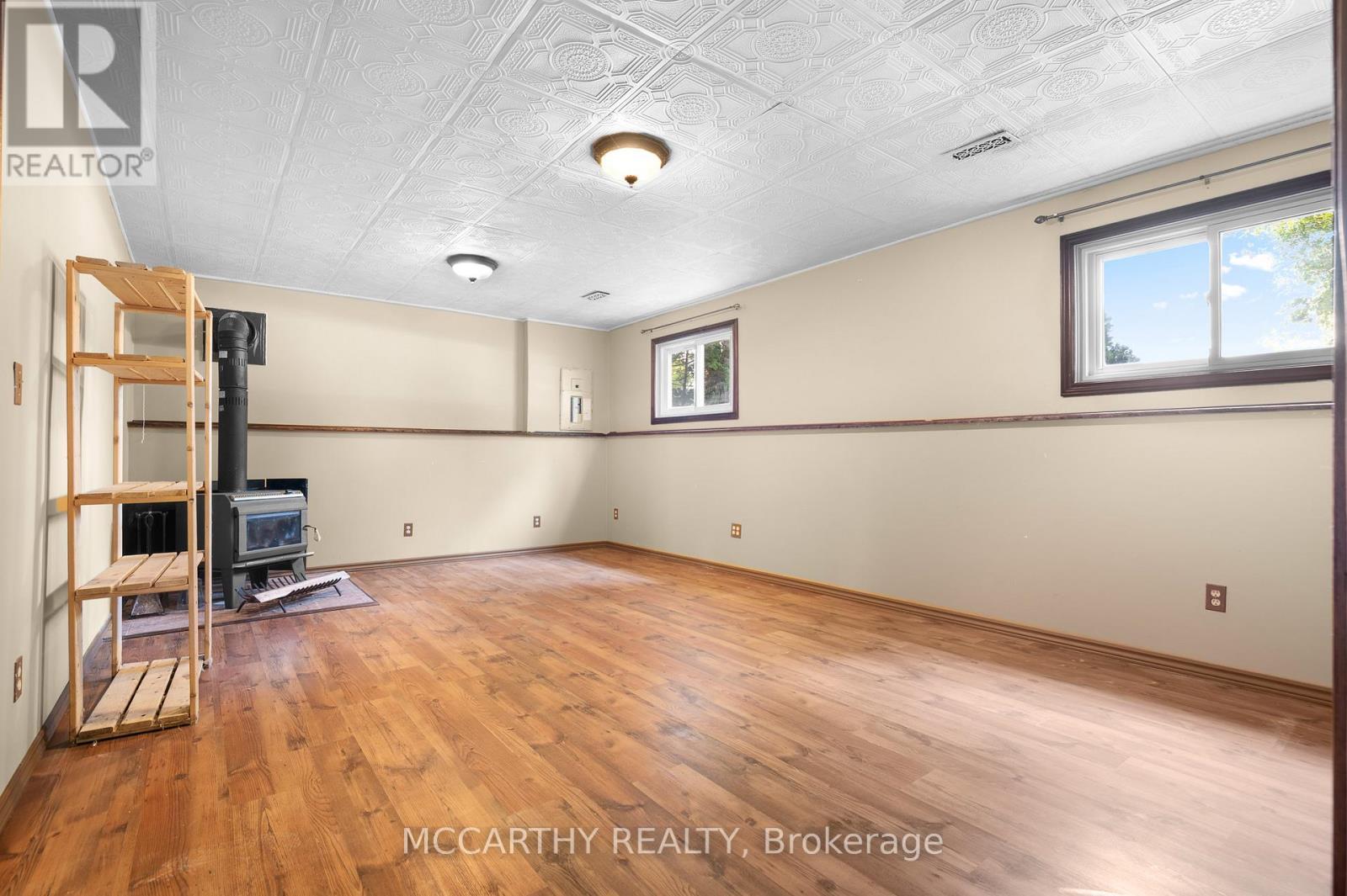 380 Main Street W, Southgate, ON - Indoor Photo Showing Other Room