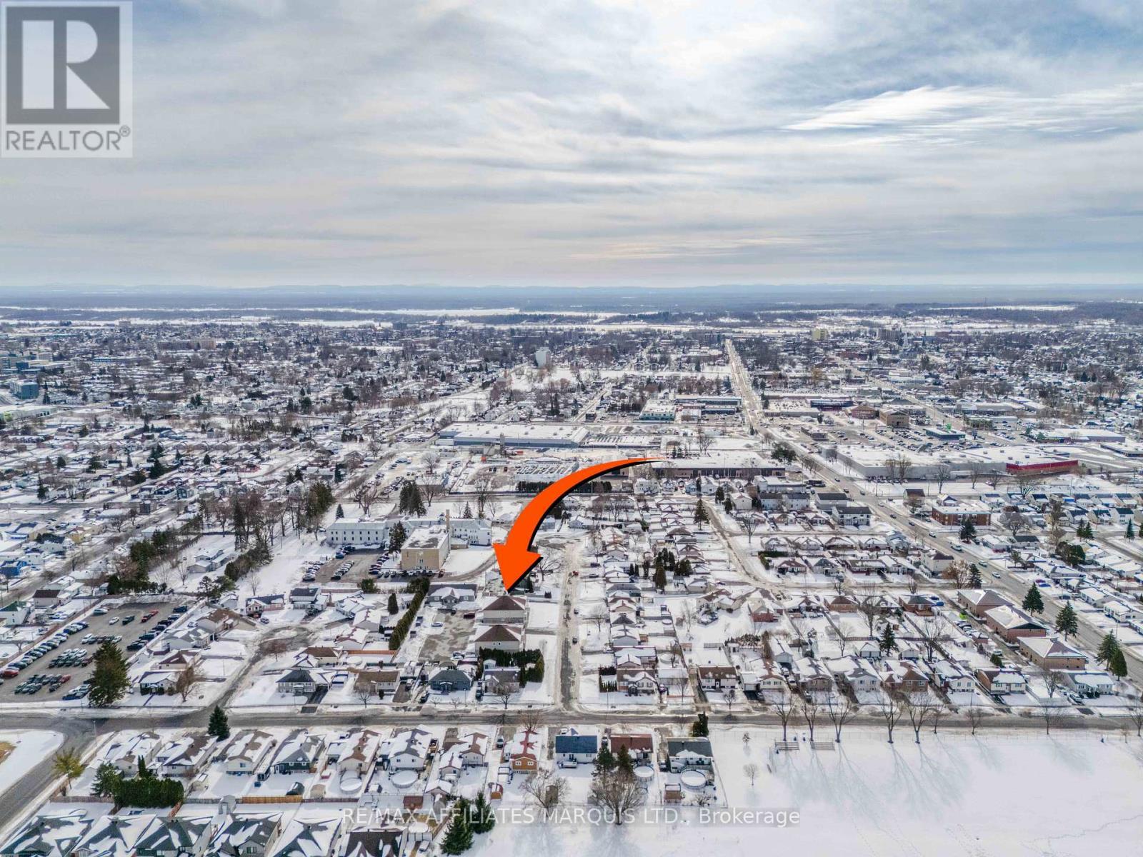 1107 Gretchen Court, Cornwall, ON - Outdoor With View