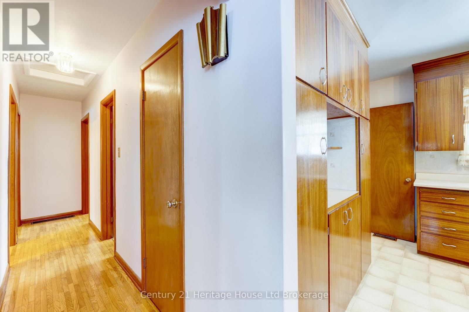 584452 Beachville Road, South-West Oxford (Beachville), ON - Indoor Photo Showing Other Room