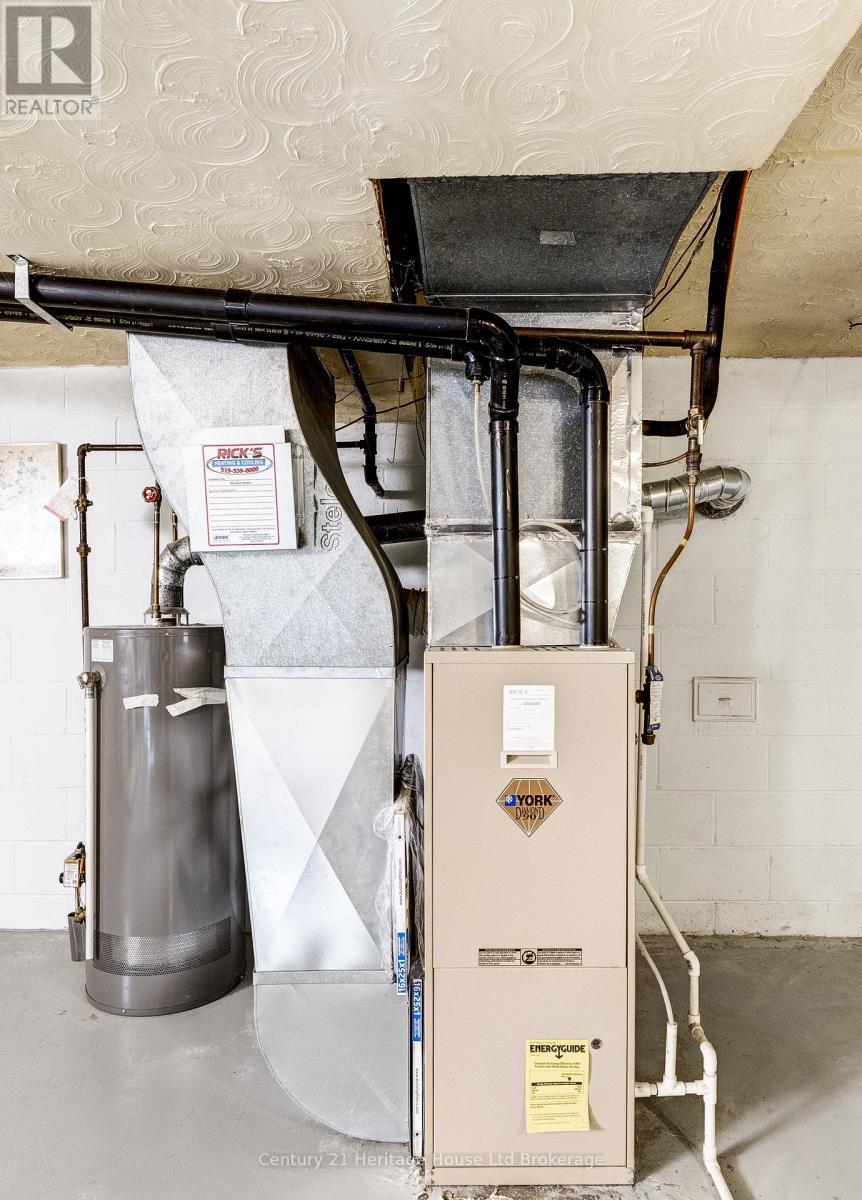 584452 Beachville Road, South-West Oxford (Beachville), ON - Indoor Photo Showing Basement