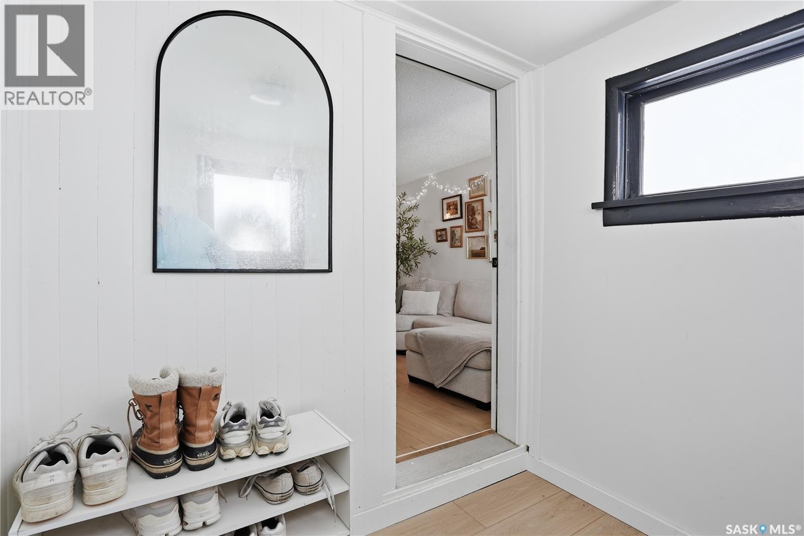 806 7Th Street E, Saskatoon, SK - Indoor Photo Showing Other Room