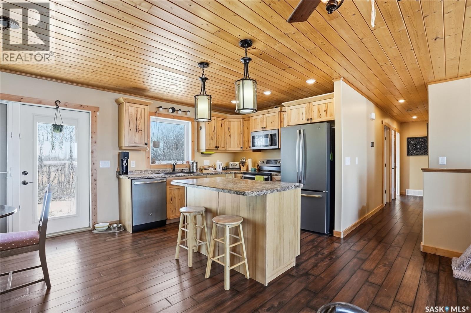 Albus Acreage, Corman Park Rm No. 344, SK - Indoor Photo Showing Kitchen With Stainless Steel Kitchen
