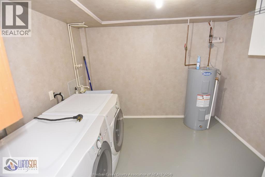 6278 Thornberry Crescent Unit# 501, Windsor, ON - Indoor Photo Showing Laundry Room