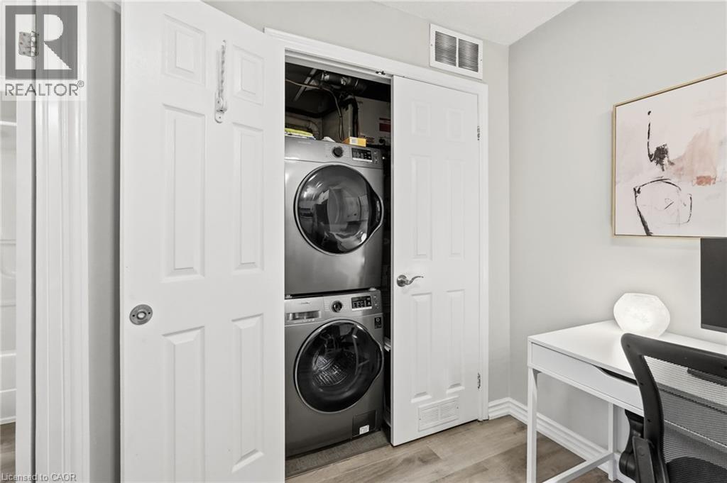 2040 Cleaver Avenue Unit# 315, Burlington, ON - Indoor Photo Showing Laundry Room