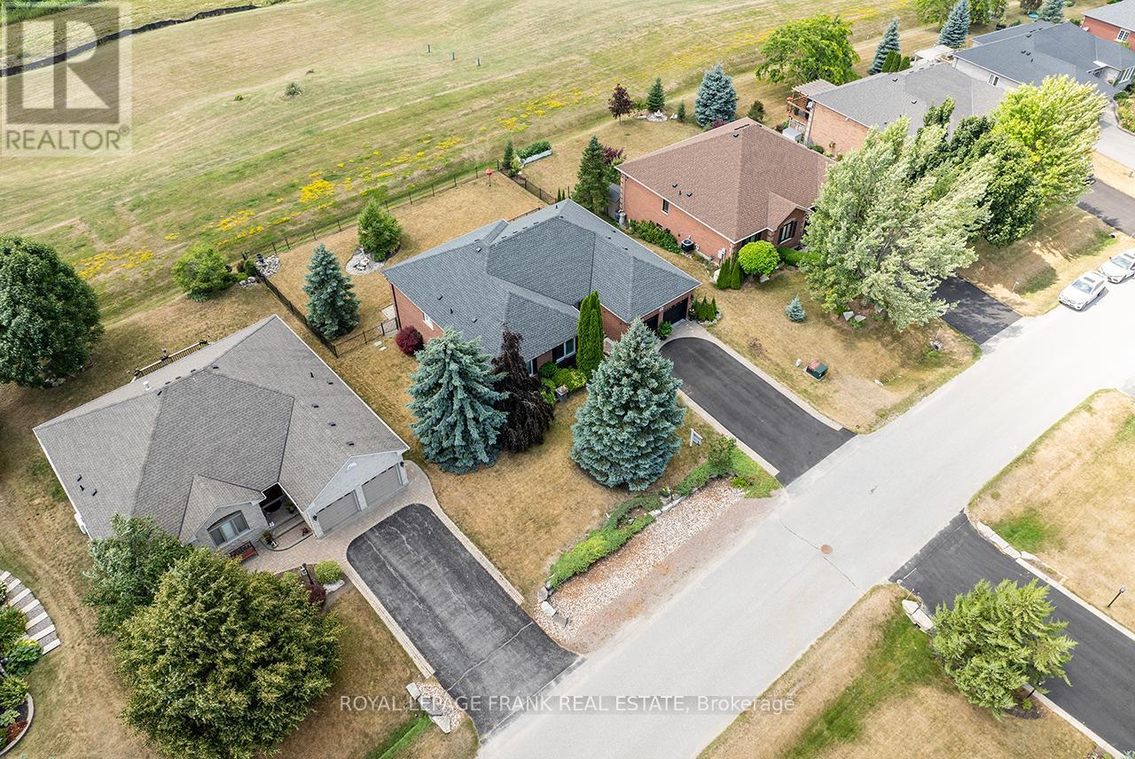 202 Southcrest Drive, Kawartha Lakes (Mariposa), ON - Outdoor With View