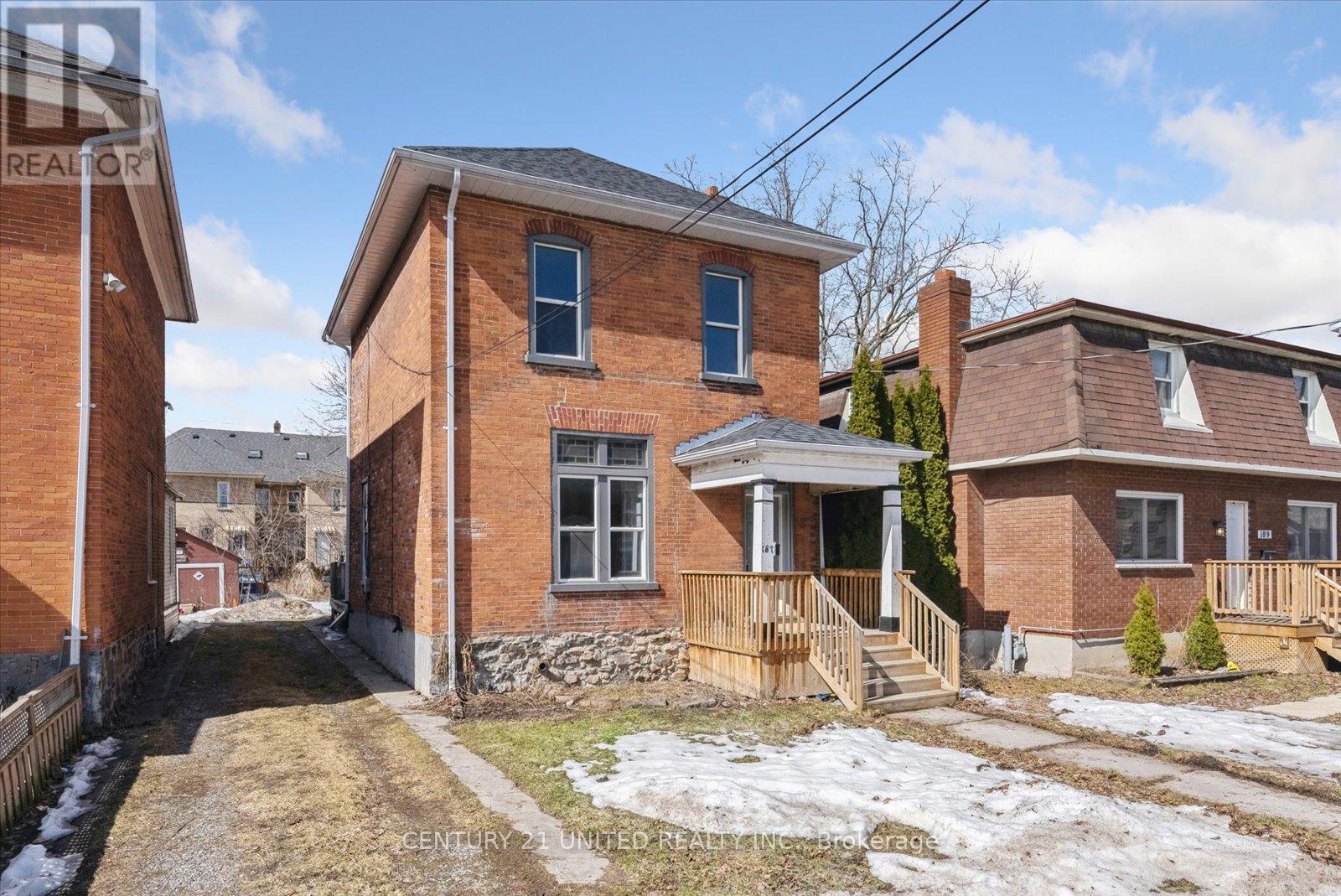 187 Stewart Street, Peterborough (Town Ward 3), ON - Outdoor