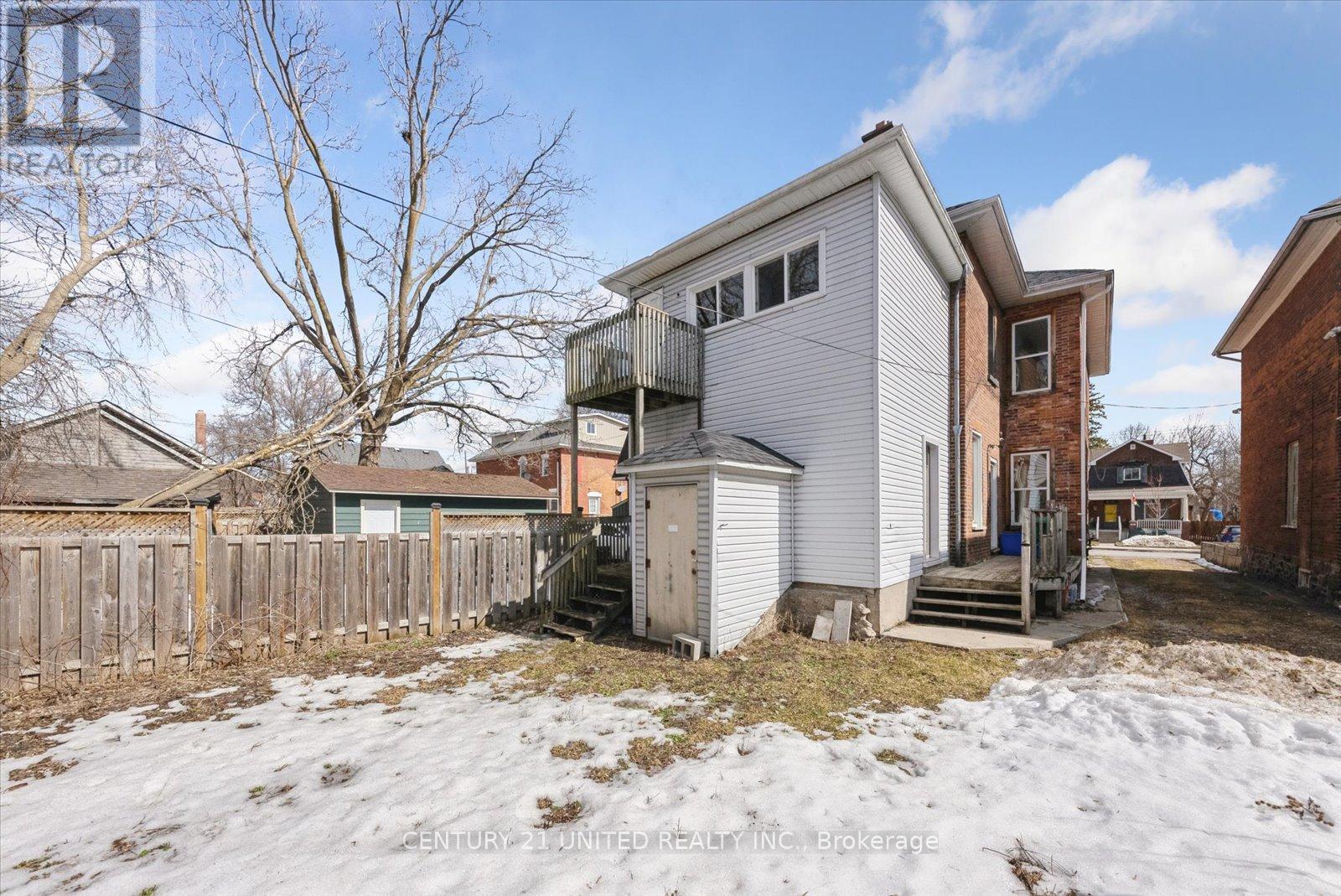 187 Stewart Street, Peterborough (Town Ward 3), ON - Outdoor