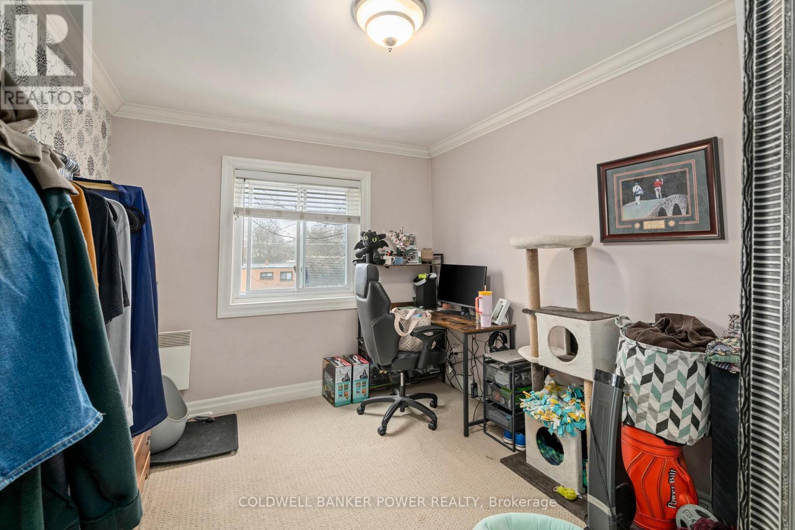 403 - 570 William Street, London East (East F), ON - Indoor