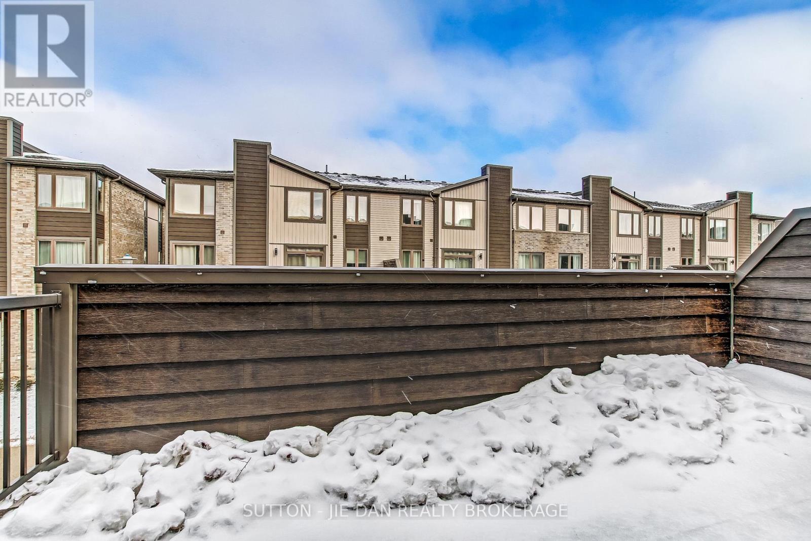 78 - 1960 Dalmagarry Road, London North (North E), ON - Outdoor