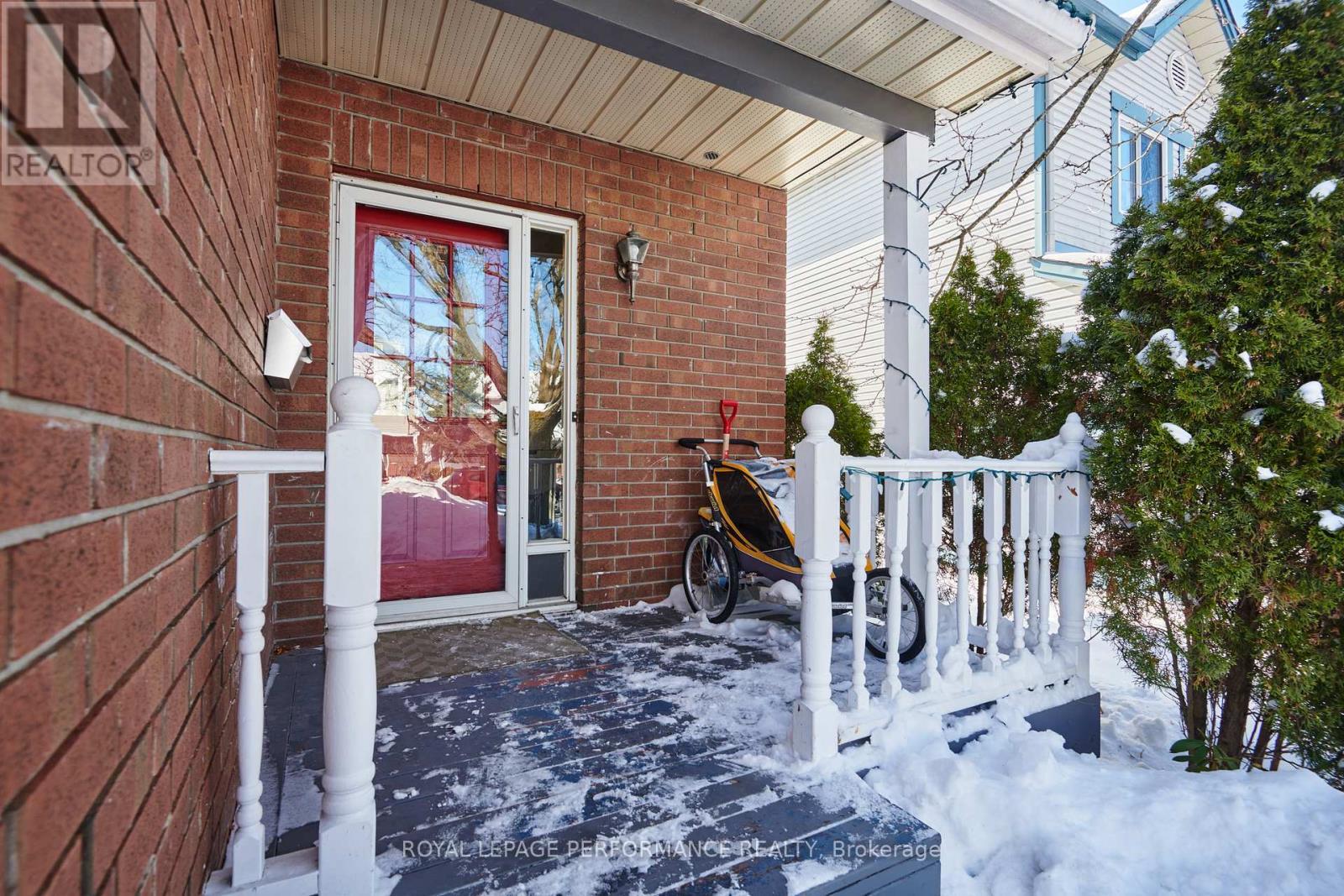 710 Hancock Crescent, Ottawa, ON - Outdoor With Exterior