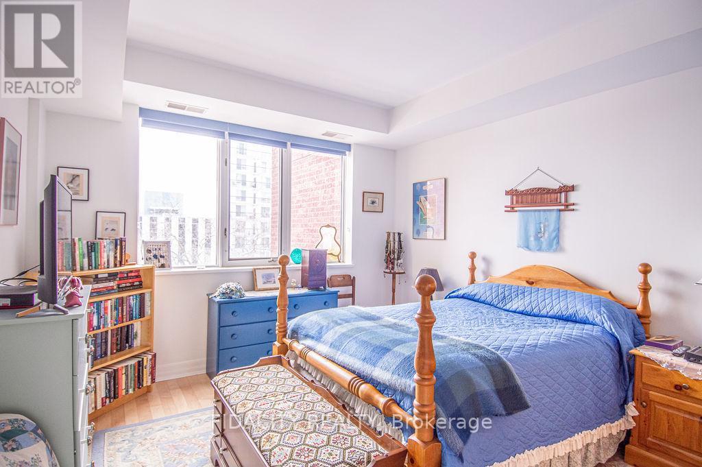 503 - 320 Mcleod Street, Ottawa, ON - Indoor Photo Showing Bedroom