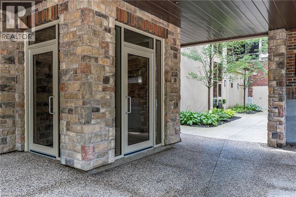 397 King Street W Unit# 207, Dundas, ON - Outdoor With Exterior