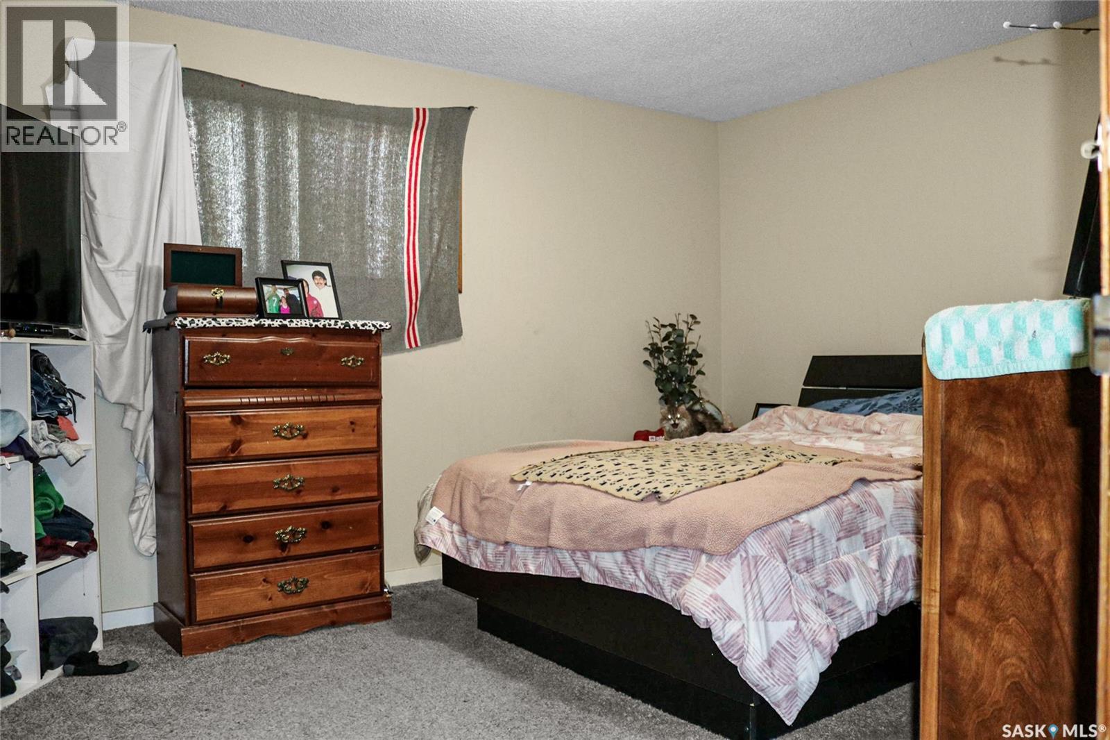 223-225 Wakabayashi Way, Saskatoon, SK - Indoor Photo Showing Bedroom