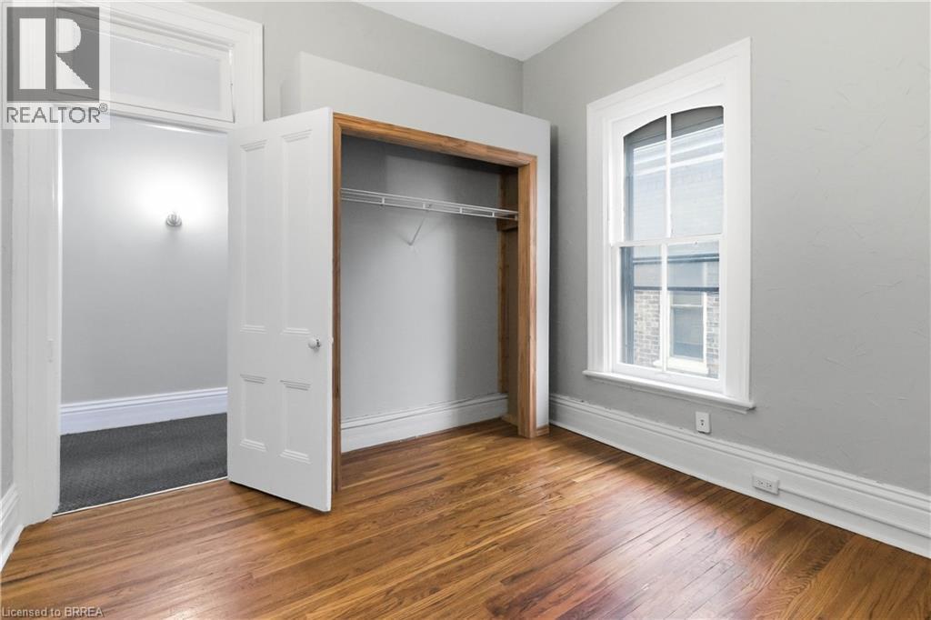 74 Pearl Street, Brantford, ON - Indoor Photo Showing Other Room