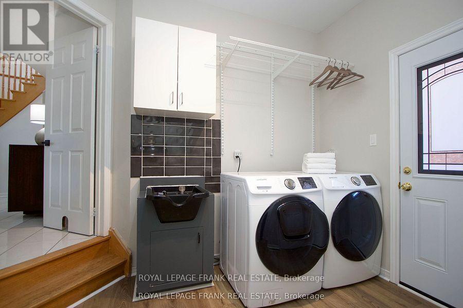 7 Winterberry Drive, Whitby (Rolling Acres), ON - Indoor Photo Showing Laundry Room