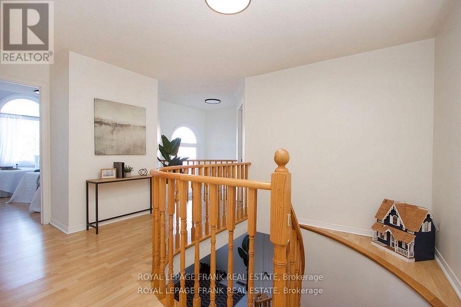 7 Winterberry Drive, Whitby (Rolling Acres), ON - Indoor Photo Showing Other Room