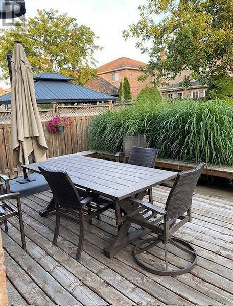 7 Winterberry Drive, Whitby (Rolling Acres), ON - Outdoor With Deck Patio Veranda