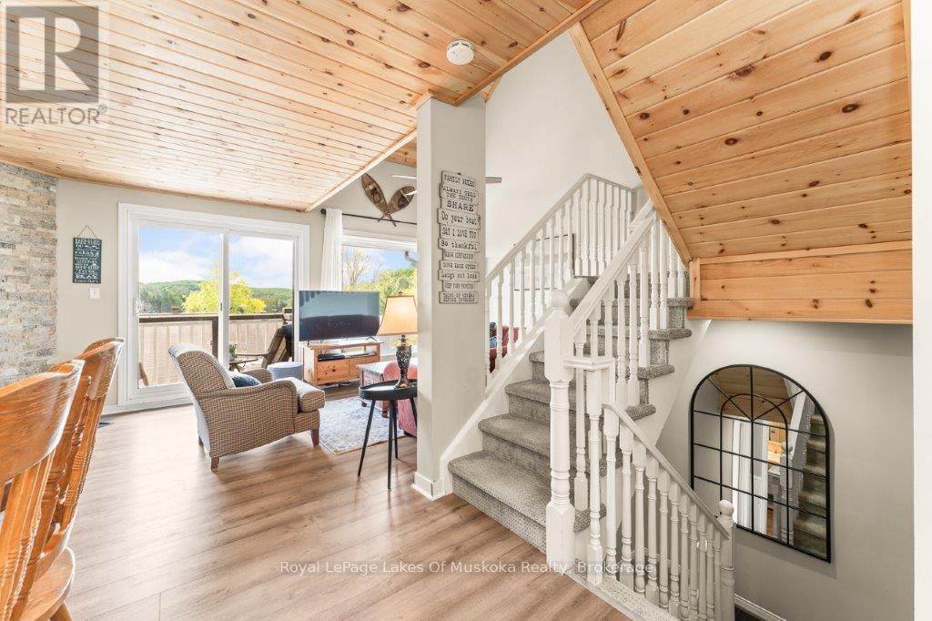 30 Turner Drive, Huntsville (Chaffey), ON