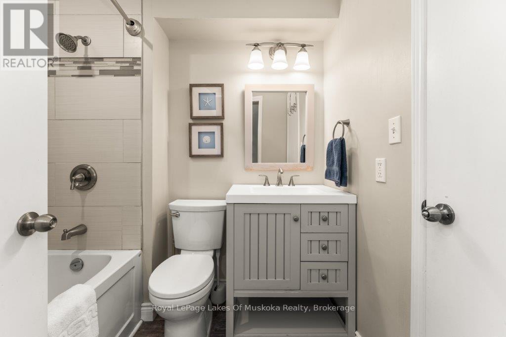 30 Turner Drive, Huntsville (Chaffey), ON