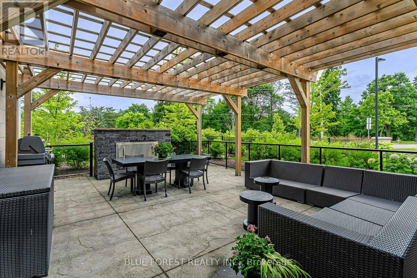 406 - 1200 Commissioners Road W, London South (South B), ON - Outdoor With Deck Patio Veranda With Exterior