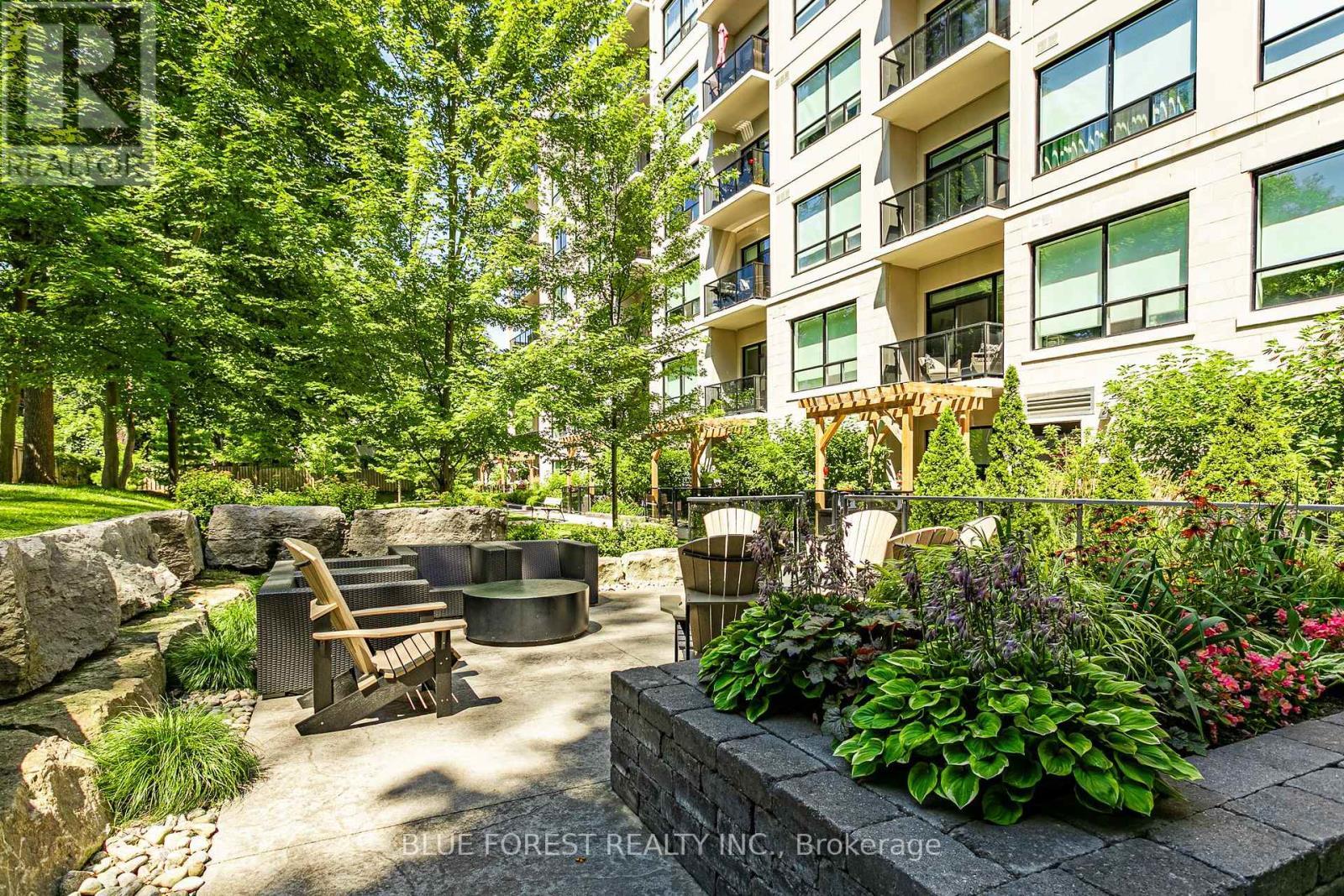 406 - 1200 Commissioners Road W, London South (South B), ON - Outdoor With Balcony