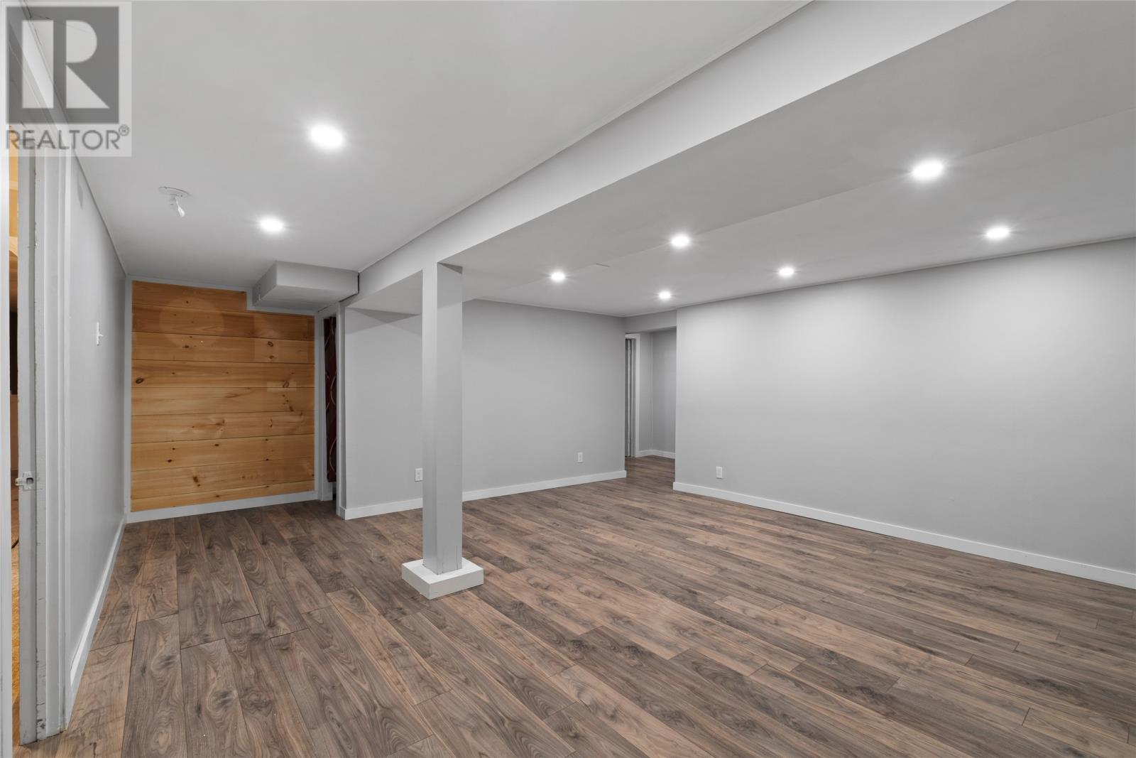 31 Neptune Road, St. John'S, NL - Indoor