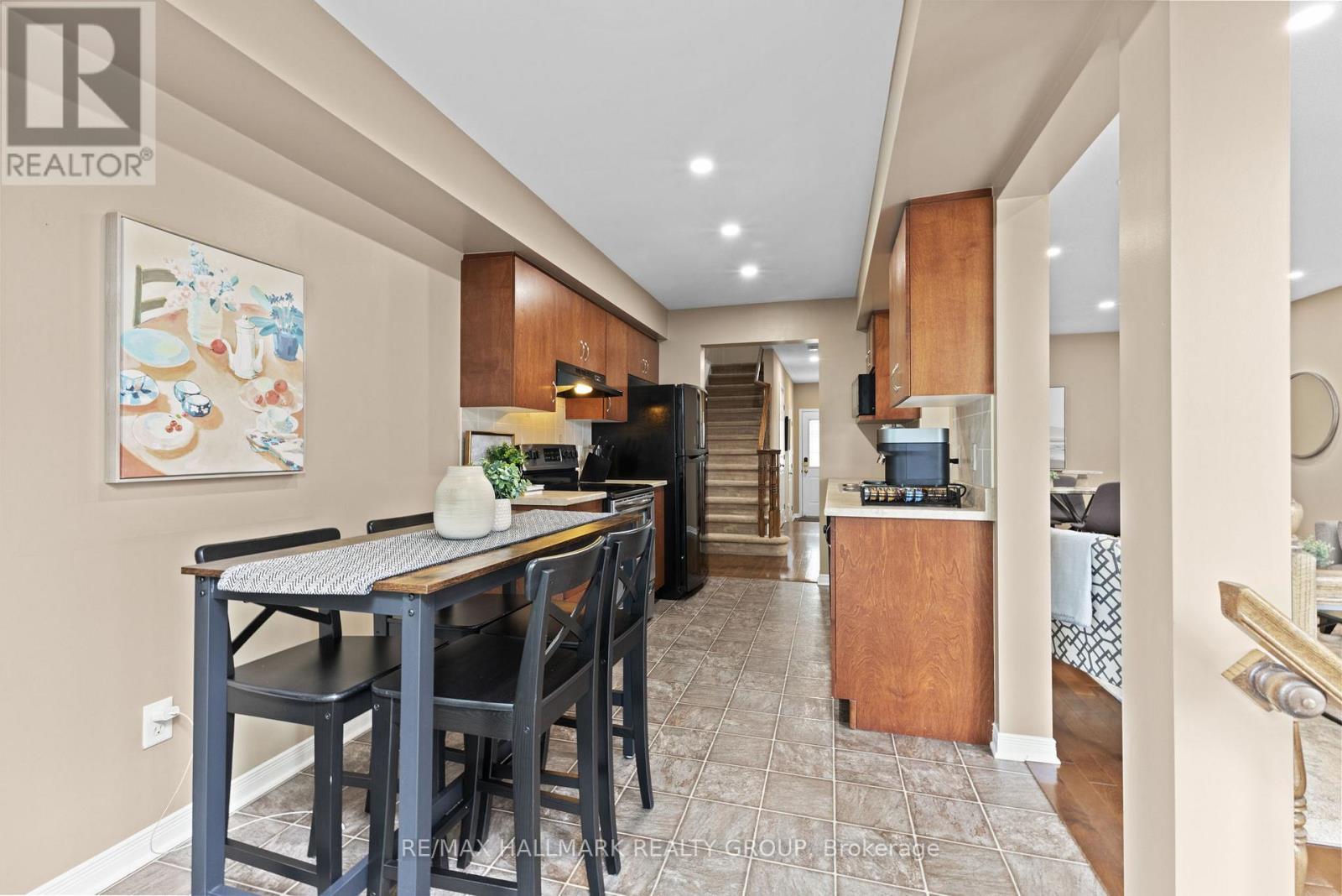 404 Wisteria Crescent, Ottawa, ON - Indoor