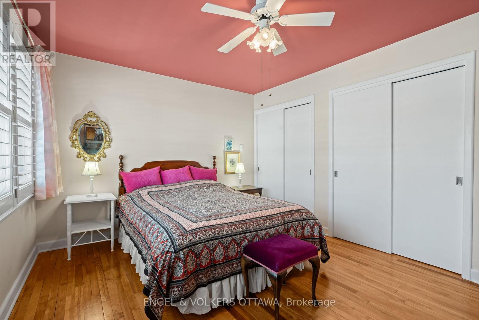 702 Dovercourt Avenue, Ottawa, ON - Indoor Photo Showing Bedroom